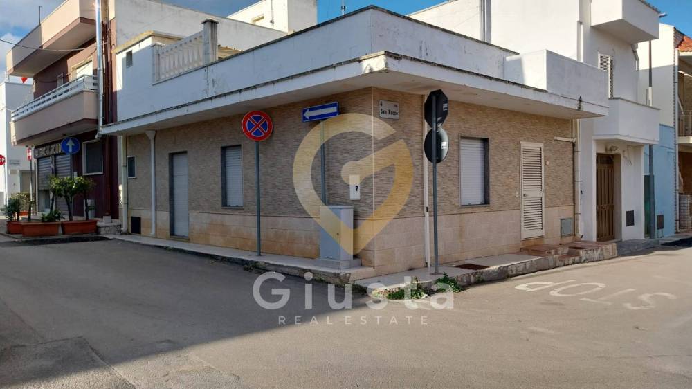 casa indipendente in vendita a Cellino San Marco