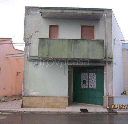 casa indipendente in vendita a Cellino San Marco