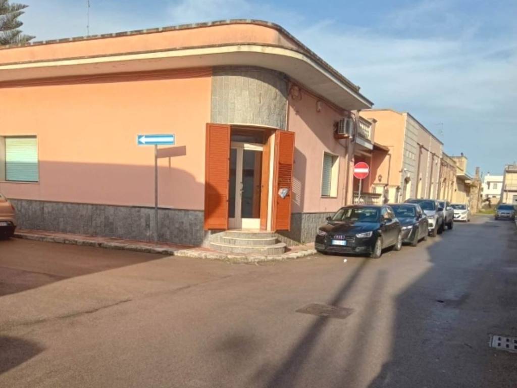 casa indipendente in vendita a Cellino San Marco