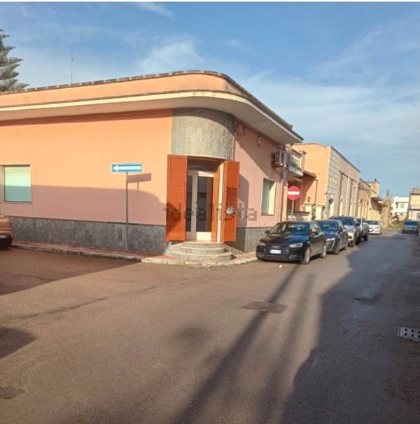 casa indipendente in vendita a Cellino San Marco