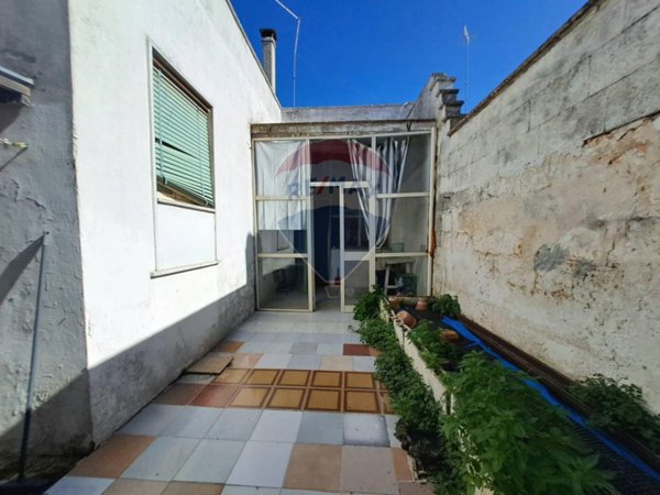 casa indipendente in vendita a Cellino San Marco