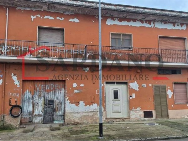 intera palazzina in vendita a Cellino San Marco