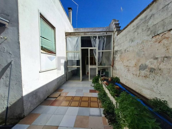 casa indipendente in vendita a Cellino San Marco