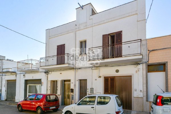 appartamento in vendita a Cisternino in zona Casalini