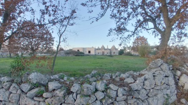 casa indipendente in vendita a Cisternino in zona Marinelli