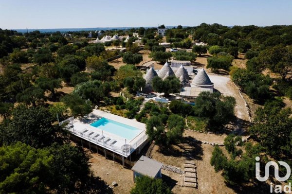 casa indipendente in vendita a Cisternino
