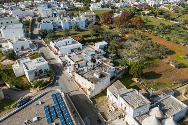 appartamento in vendita a Cisternino in zona Caranna