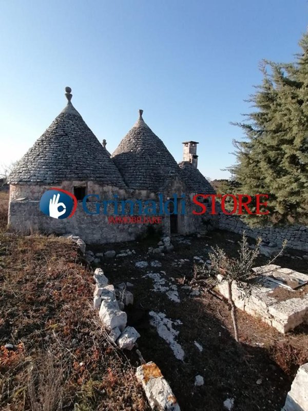 casa indipendente in vendita a Cisternino