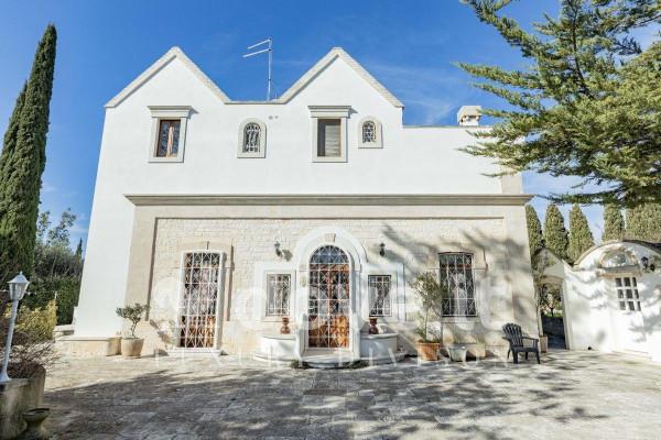 casa indipendente in vendita a Cisternino