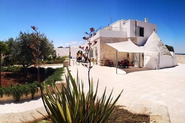 casa indipendente in vendita a Cisternino in zona Marinelli