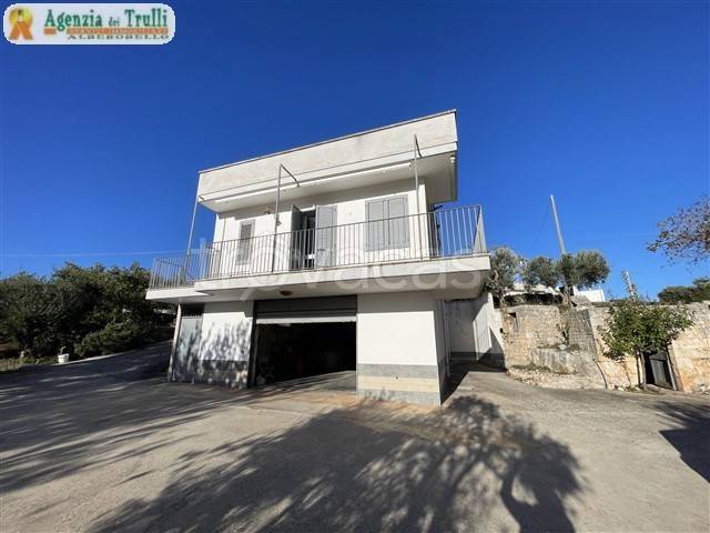 casa indipendente in vendita a Cisternino