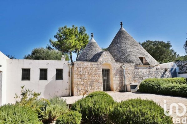 casa indipendente in vendita a Cisternino