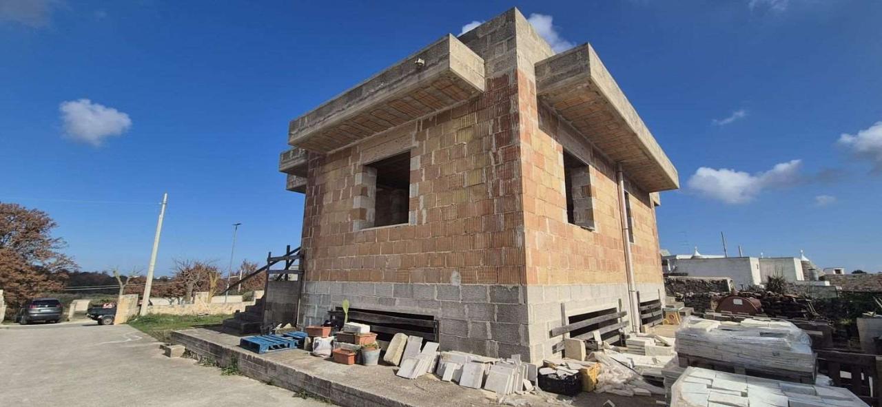 casa indipendente in vendita a Cisternino in zona Marinelli