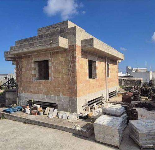 casa indipendente in vendita a Cisternino in zona Marinelli