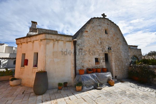 casa indipendente in vendita a Cisternino