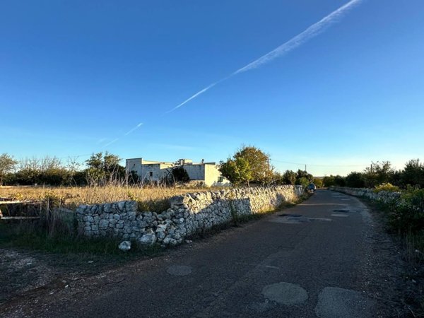 casa indipendente in vendita a Cisternino