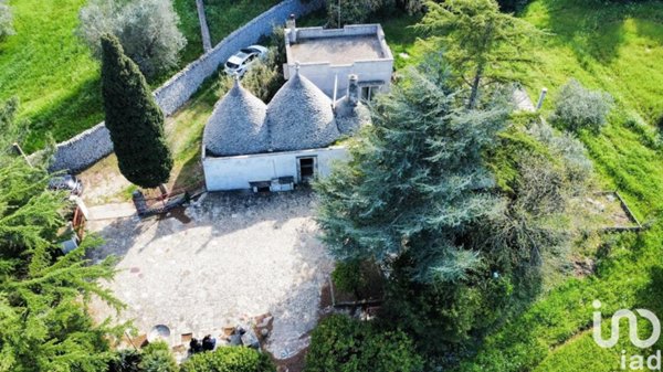 casa indipendente in vendita a Cisternino