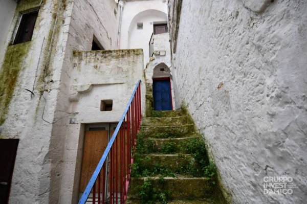 casa indipendente in vendita a Cisternino