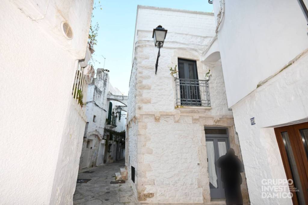 casa indipendente in vendita a Cisternino