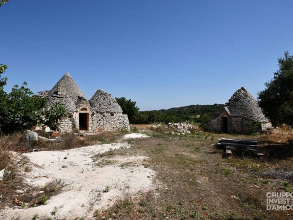 casa indipendente in vendita a Cisternino