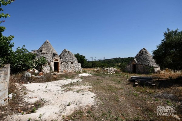 casa indipendente in vendita a Cisternino