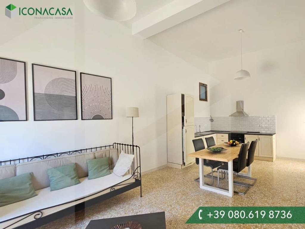 casa indipendente in vendita a Cisternino in zona Casalini