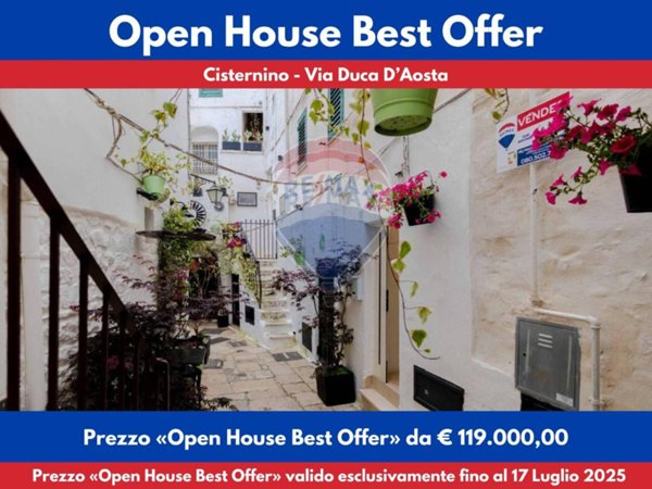 casa indipendente in vendita a Cisternino