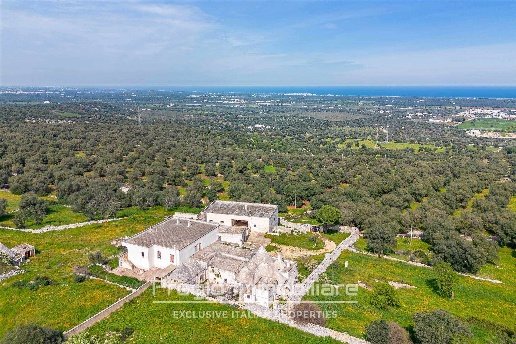 casale in vendita a Cisternino
