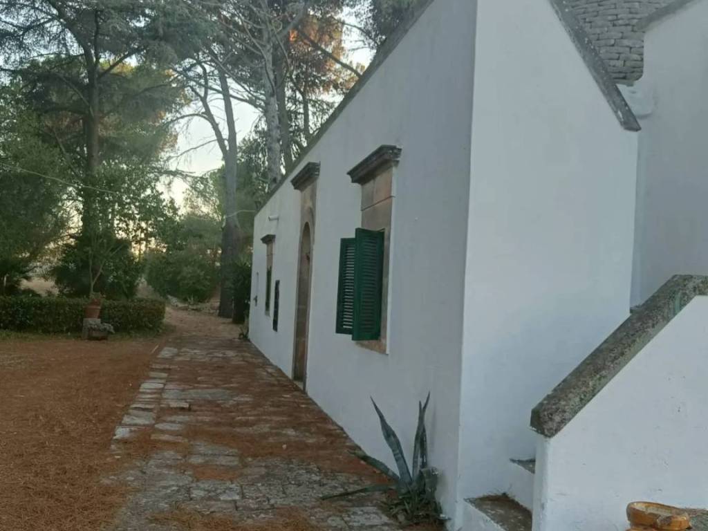 casa indipendente in vendita a Cisternino