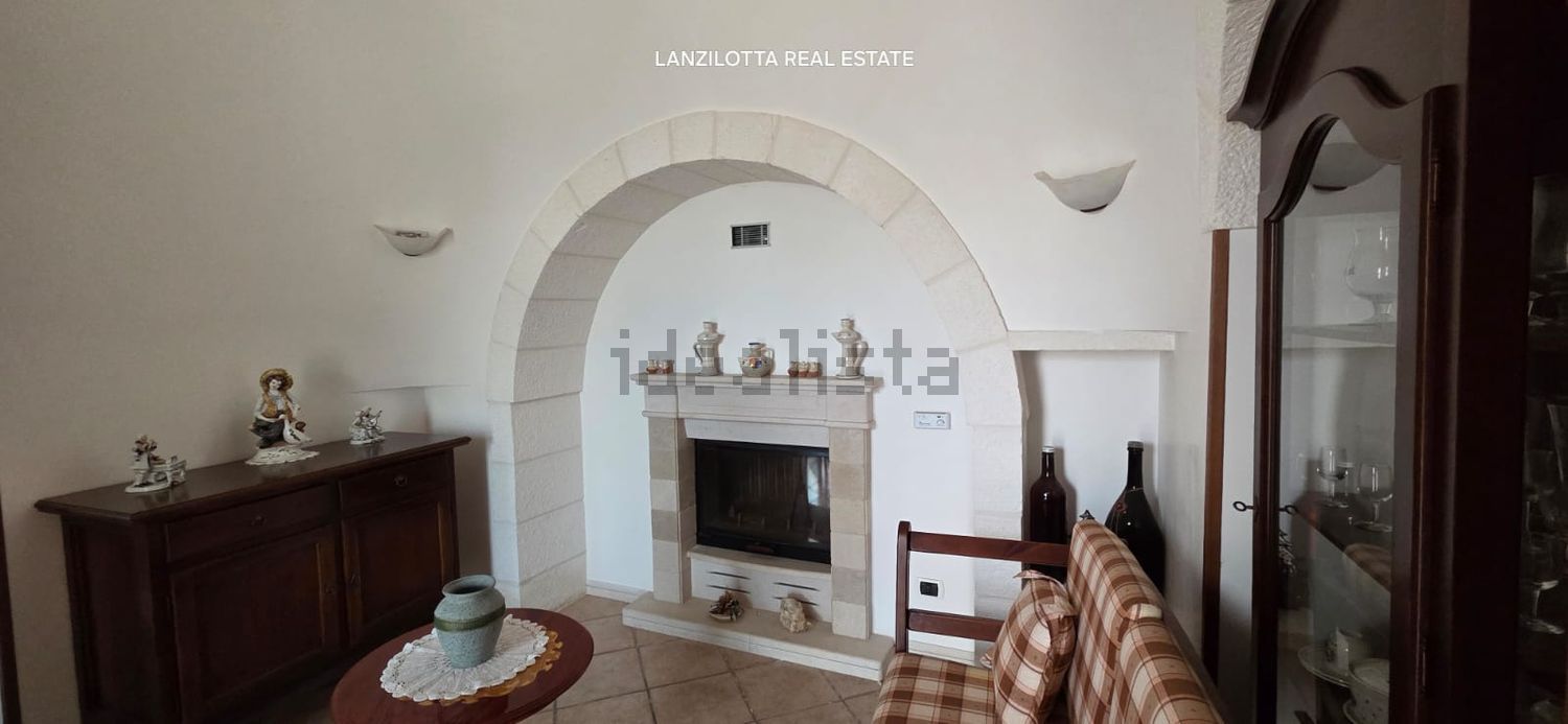 negozio in vendita a Cisternino