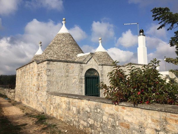casa indipendente in vendita a Cisternino