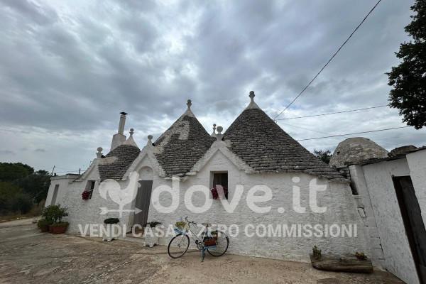 casale in vendita a Cisternino