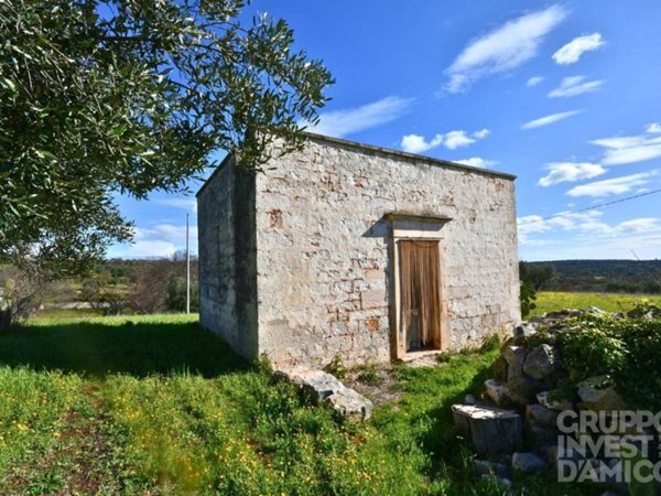 casa indipendente in vendita a Cisternino