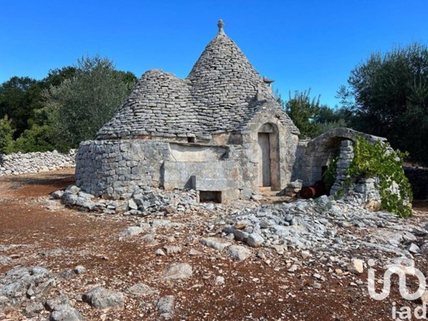 casa indipendente in vendita a Cisternino