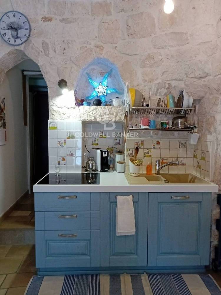casa indipendente in vendita a Cisternino