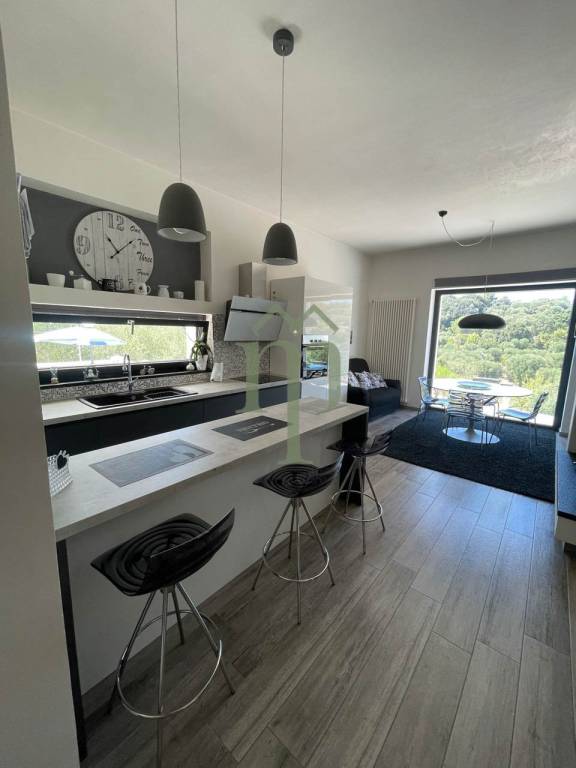 casa indipendente in vendita a Cisternino