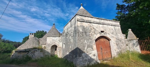 casale in vendita a Cisternino