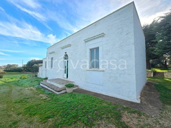 casa indipendente in vendita a Cisternino