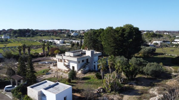 casa indipendente in vendita a Cisternino