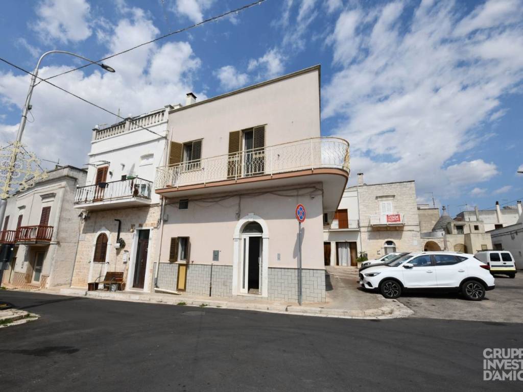 casa indipendente in vendita a Cisternino in zona Casalini
