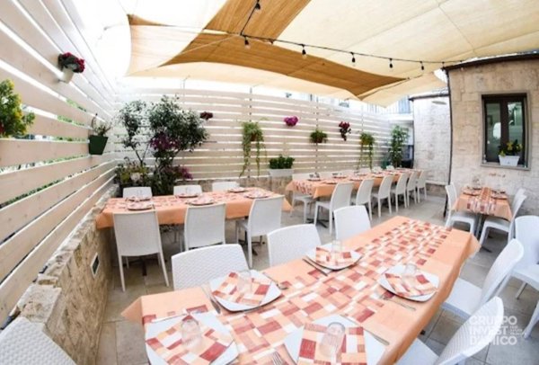 negozio in vendita a Cisternino