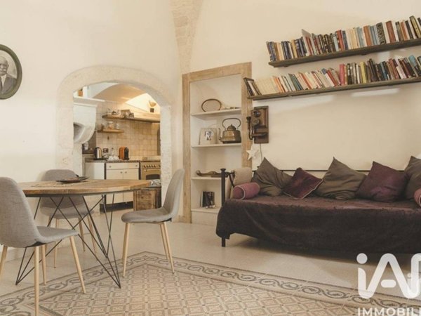 casa indipendente in vendita a Cisternino