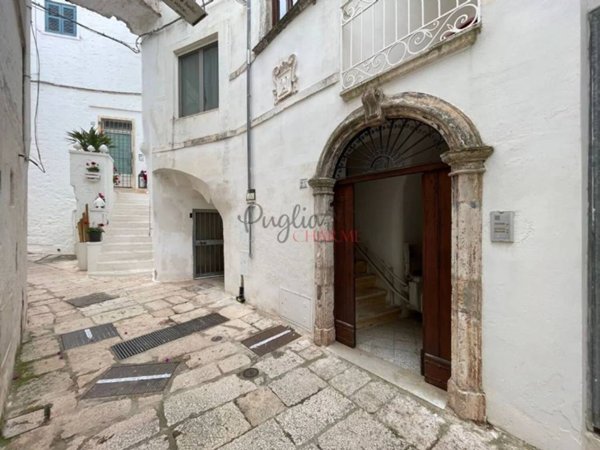 casa indipendente in vendita a Cisternino