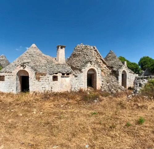 casa indipendente in vendita a Cisternino