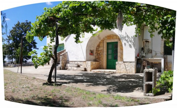 casa indipendente in vendita a Cisternino in zona Casalini
