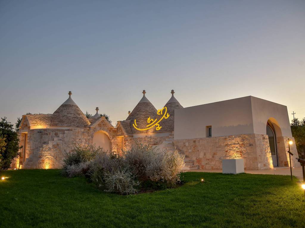 casa semindipendente in vendita a Cisternino in zona Sisto