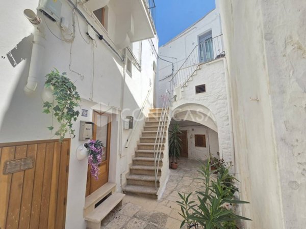 casa indipendente in vendita a Cisternino