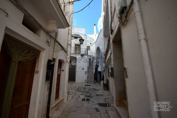 casa indipendente in vendita a Cisternino