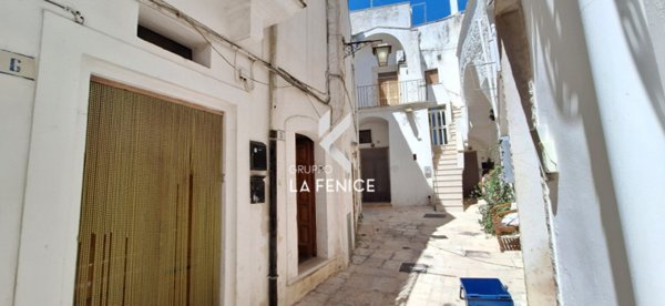 casa indipendente in vendita a Cisternino