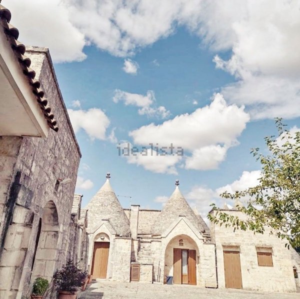casale in vendita a Cisternino